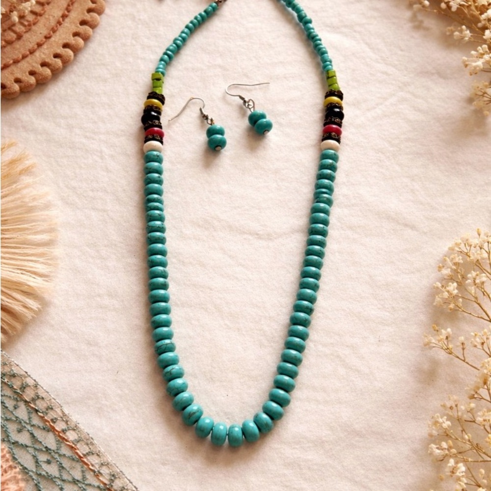 Turquoise Beaded Necklace and Earring Set Boho Southwestern